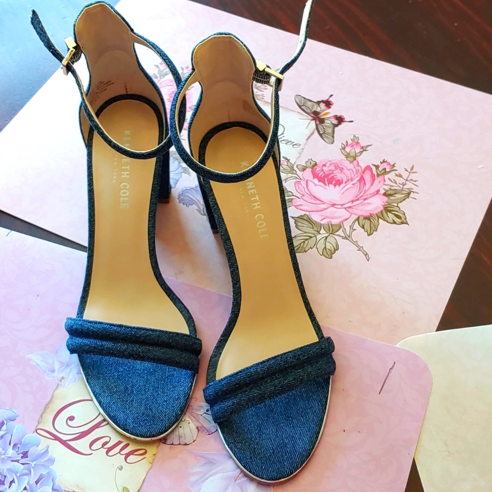 Kennerh Cole sandals